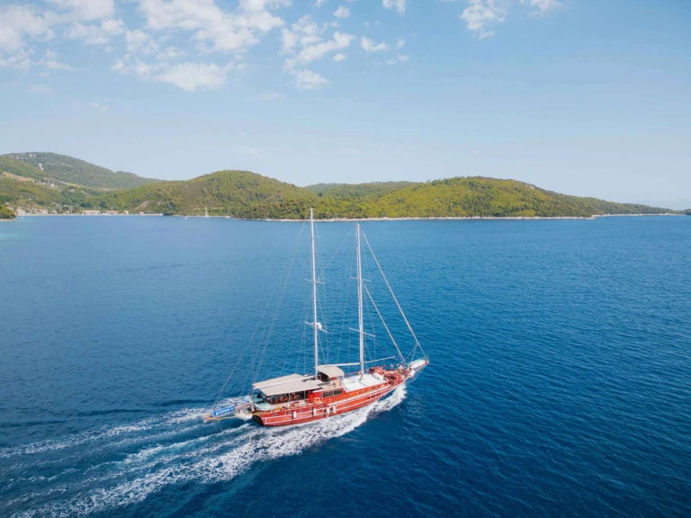 Noleggio a Atene – Turkish shipyard ERATO su SamBoat