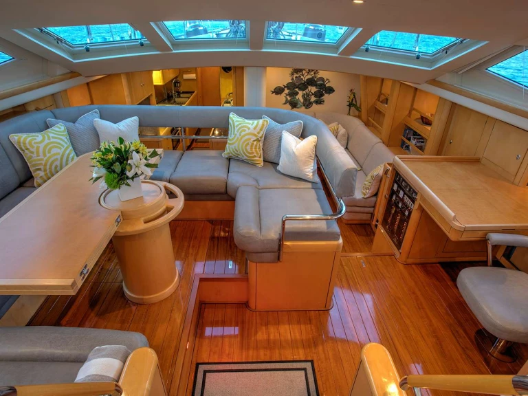 Noleggio Yacht di lusso a Caraibi – Oyster Marine DAMA DE NOCHE