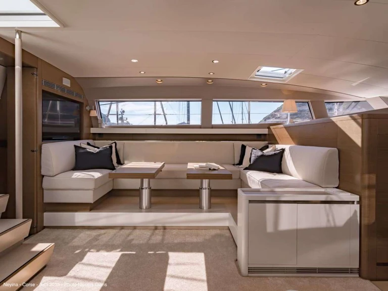 Noleggio barche Cnb-Bordeaux NEYINA a Corsica su Samboat