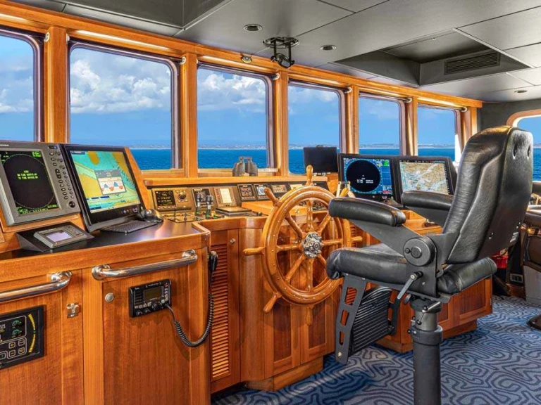Yacht di lusso a noleggio a Madagascar al miglior prezzo