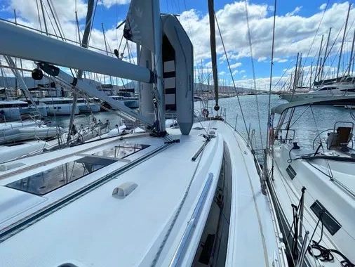 Bavaria Cruiser 51 da affittare a  Lefkáda