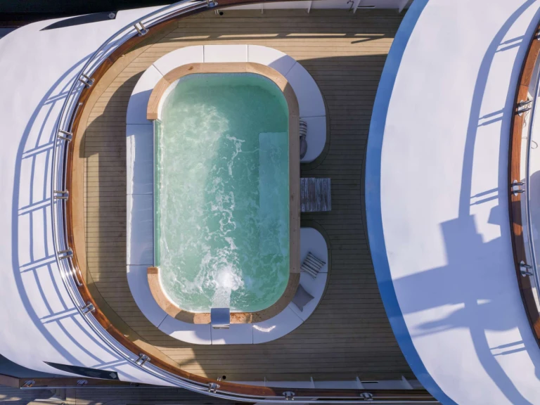 Noleggio Yacht di lusso a Spalato – Custom Freedom