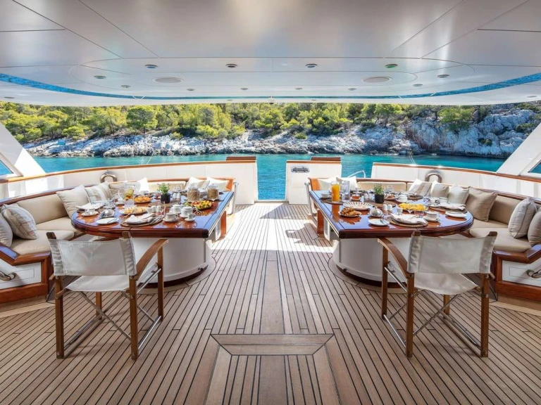 Feadship Kassandra da affittare a  Atene