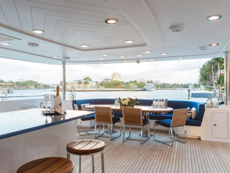 Noleggio Yacht di lusso a Fort Lauderdale – Westship TANZANITE