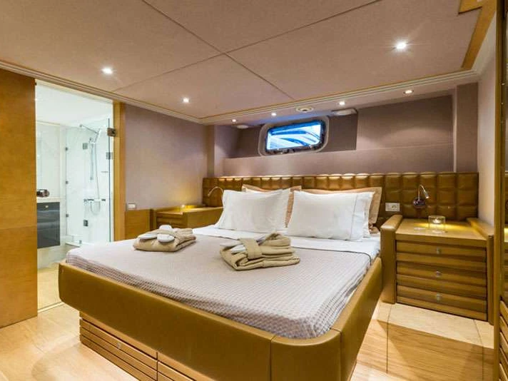 Heesen HEESEN da affittare a  Grecia