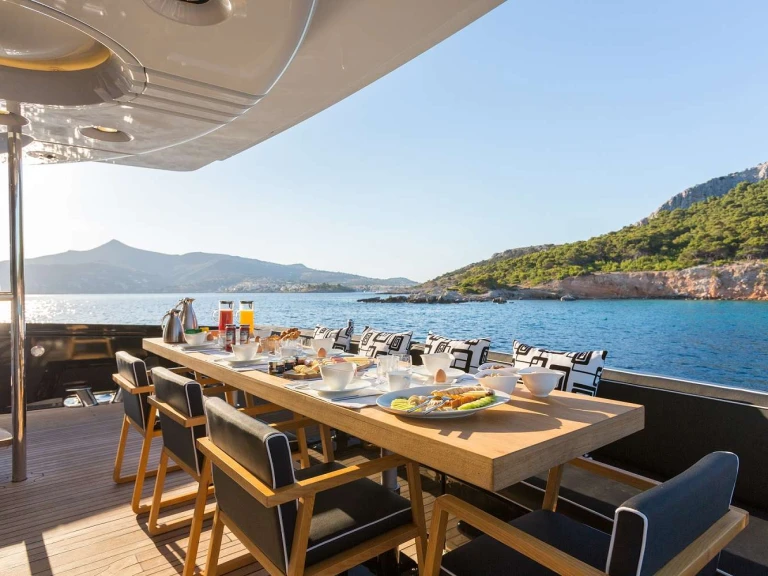 Noleggio Yacht di lusso con o senza skipper Devonport a Salamina