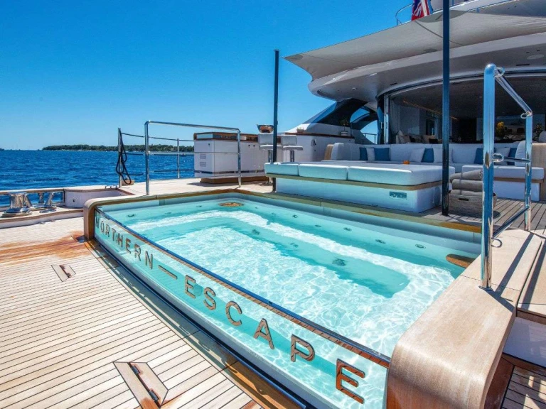 Noleggiare una Benetti NORTHERN ESCAPE a Polinesia Francese