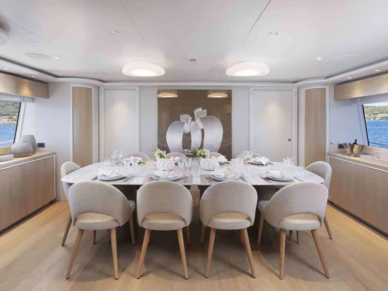 Noleggio a Atene – Crn PARADISE su SamBoat