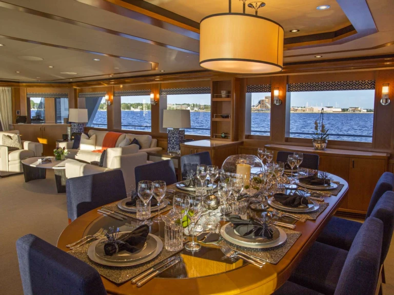 Yacht di lusso a noleggio a Bahamas al miglior prezzo