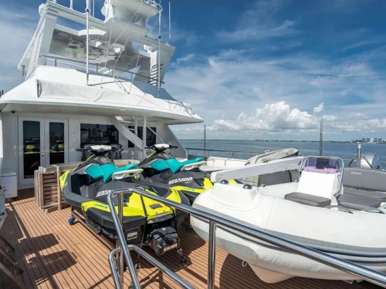 Noleggiare una Broward THE PRESTIGE a Miami