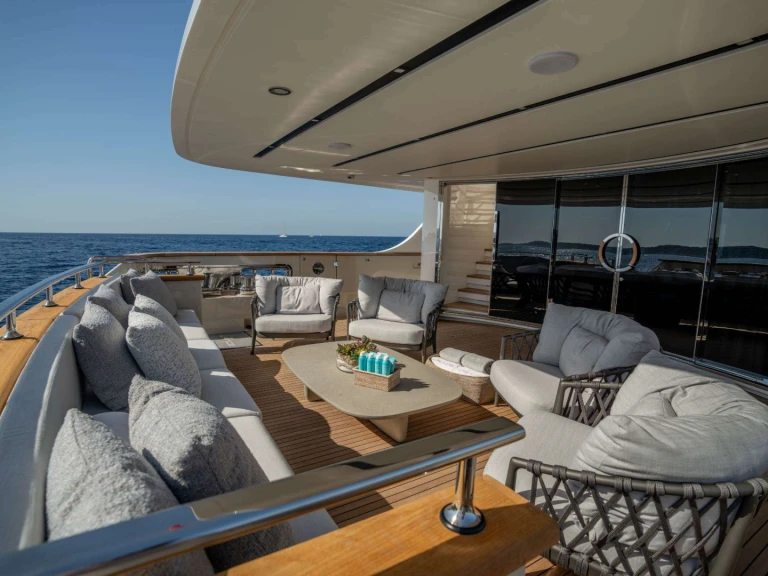 Yacht di lusso a noleggio a Australia al miglior prezzo
