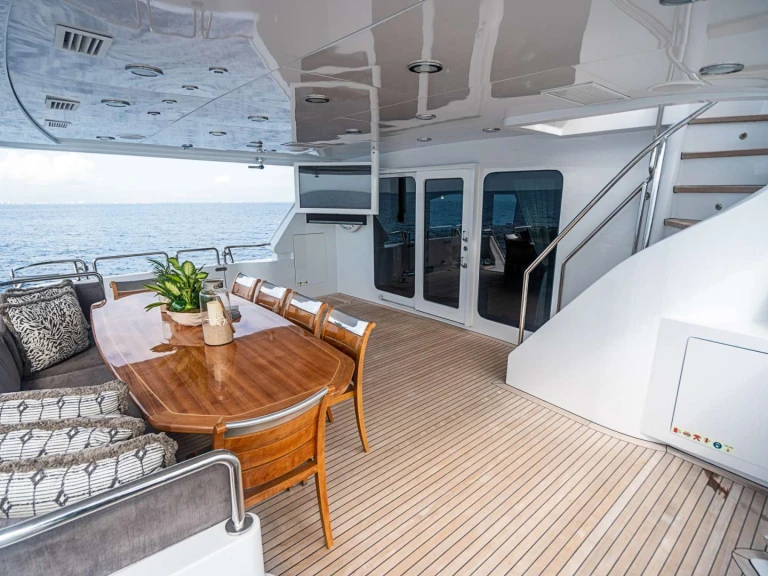 Noleggio barche Broward CAMILLE  a Bahamas su Samboat