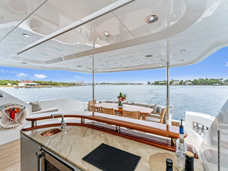 Noleggio a Newport – Palmer Johnson INVICTUS su SamBoat