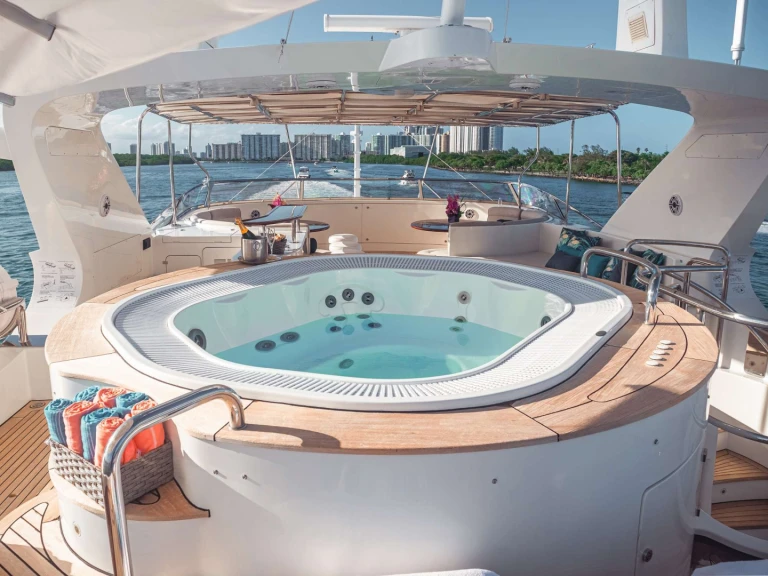 Noleggio Yacht di lusso con o senza skipper Benetti a Sint Maarten