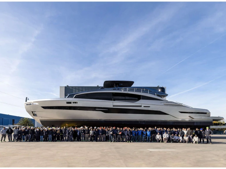 Noleggio barche Miami economico 116' PERSHING