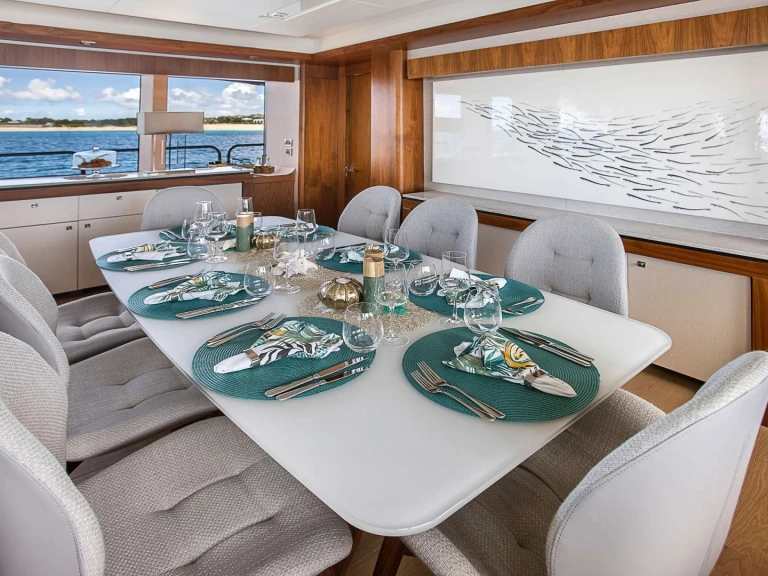 Noleggio barche Sunseeker EVEREAST a Cannes su Samboat