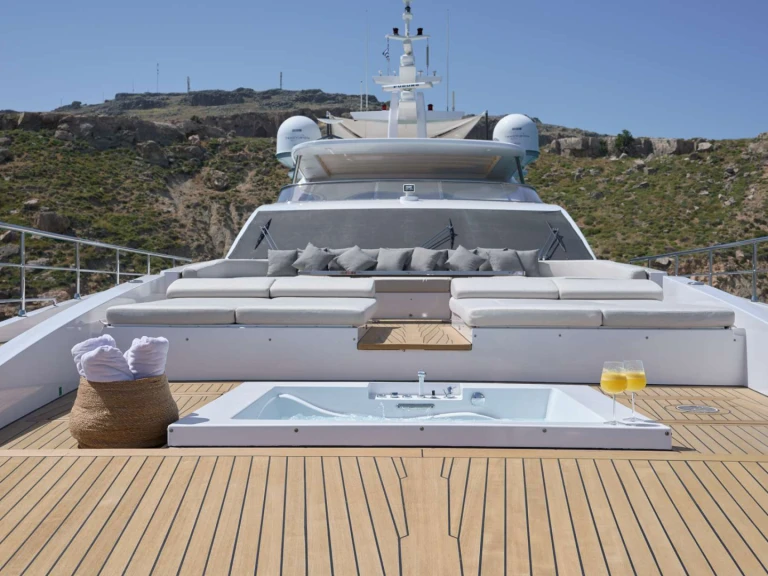 Azimut PURA VIDA da affittare a  Grecia