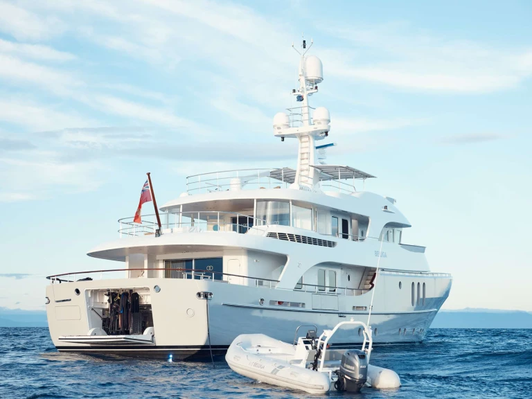 Yacht di lusso a noleggio a Cairns al miglior prezzo