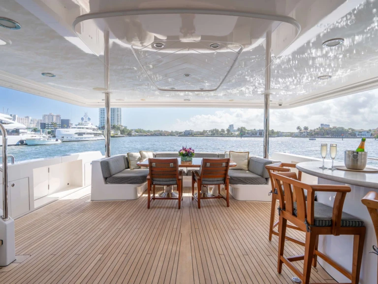 Noleggio Yacht di lusso a Fort Lauderdale – Westport SLEEPOVER