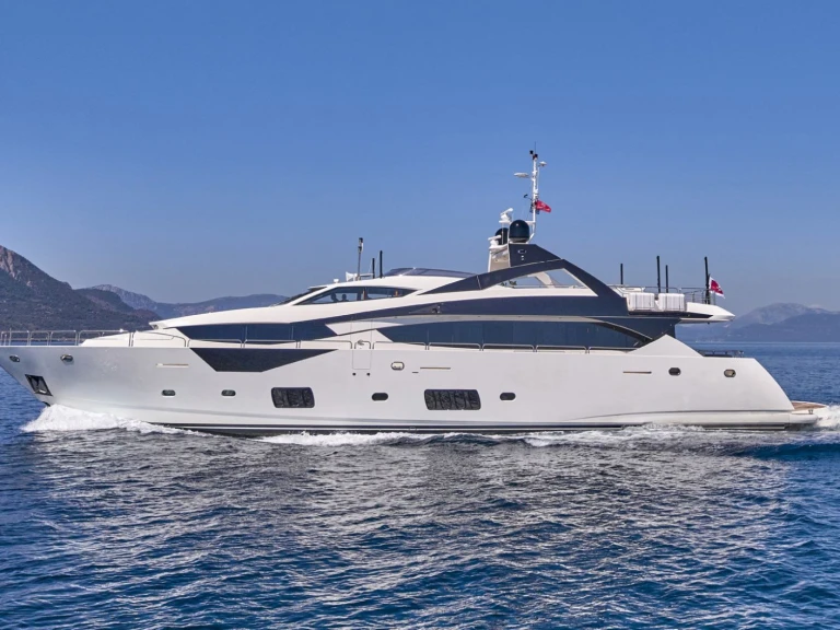 Sunseeker BLADE I da affittare a  Atene