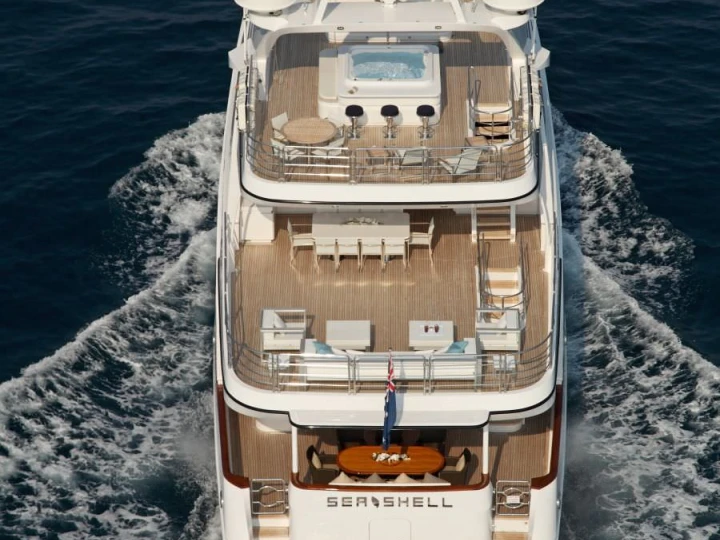 Noleggio a Cannes – Custom SEA SHELL su SamBoat