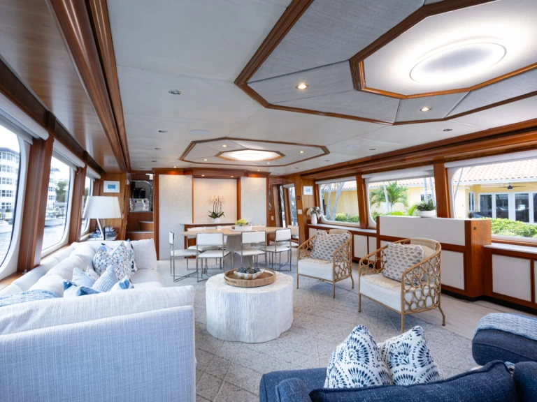 Noleggio Yacht di lusso a Nassau – Broward BIRDY