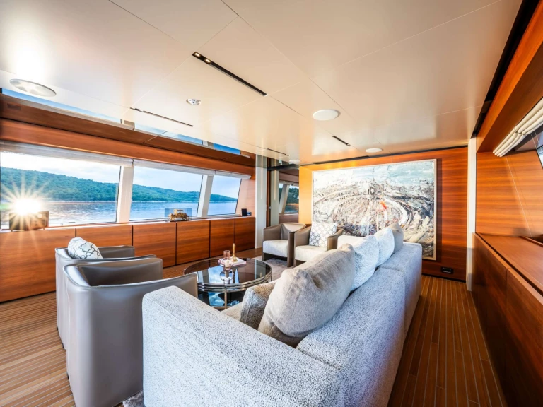 Noleggio barche Custom Line SK a Costa Azzurra su Samboat
