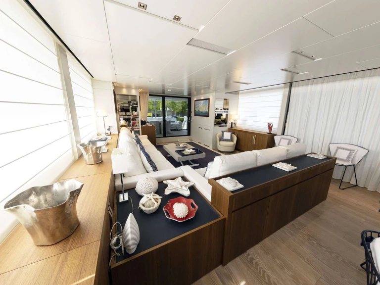 Noleggio Yacht di lusso San Lorenzo con patente nautica