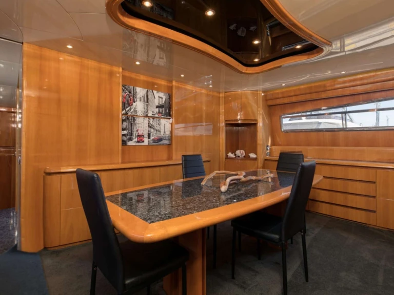 Noleggio barche Miami economico 103' Custom Build