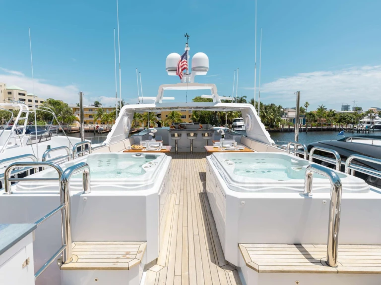 Noleggio Yacht di lusso a Florida – Broward A PLACE IN THE SUN
