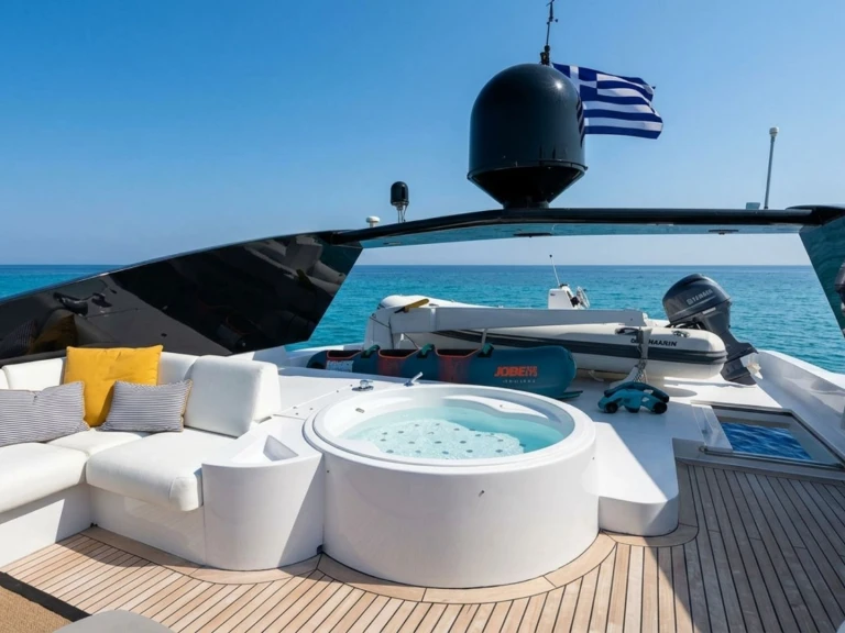 Noleggio Yacht di lusso con o senza skipper Cantieri di Pisa, Italy a Grecia