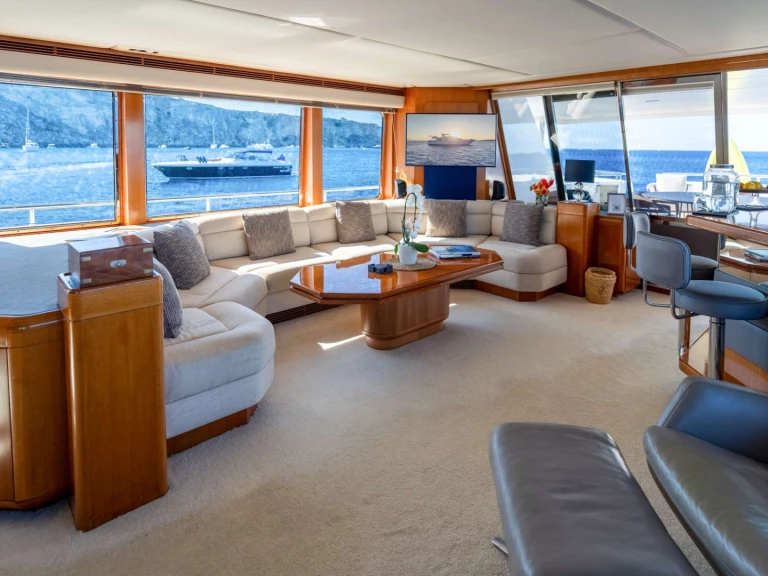 Noleggio Yacht di lusso a Olbia – DE VRIES CAMENA II