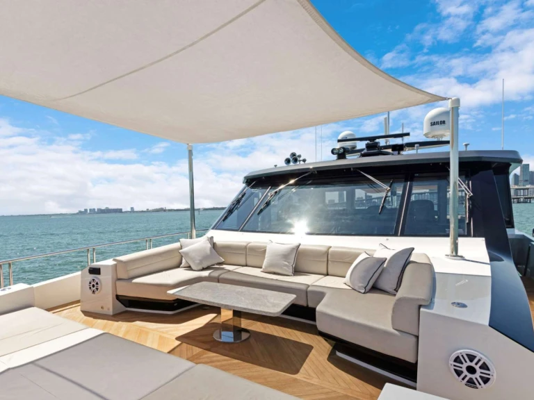 Noleggio Yacht di lusso con o senza skipper Ocean alexander a Miami