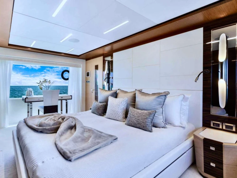 Yacht di lusso a noleggio a Miami al miglior prezzo