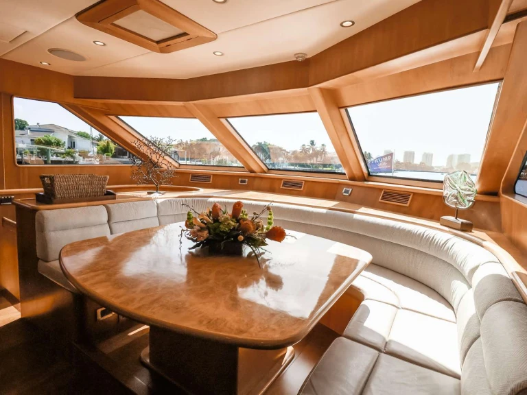 Noleggiare una Symbol Yachts ANDIAMO a Fort Lauderdale