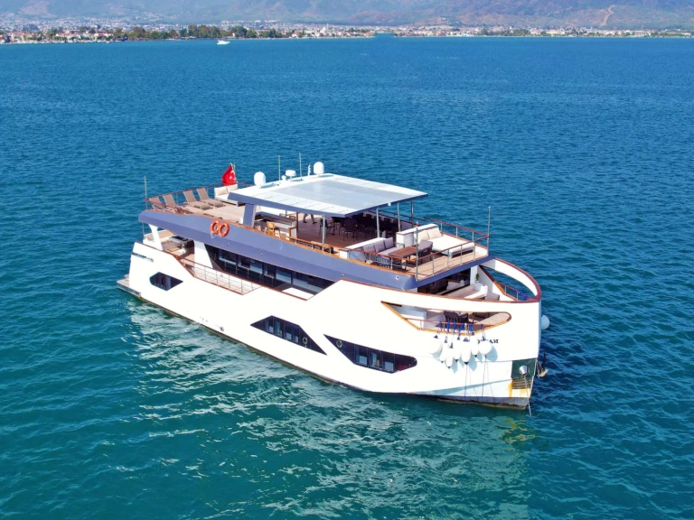 Noleggio Yacht di lusso con o senza skipper Custom a Turchia