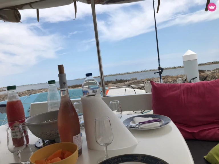 Noleggio Catamarano Fountaine Pajot con patente nautica
