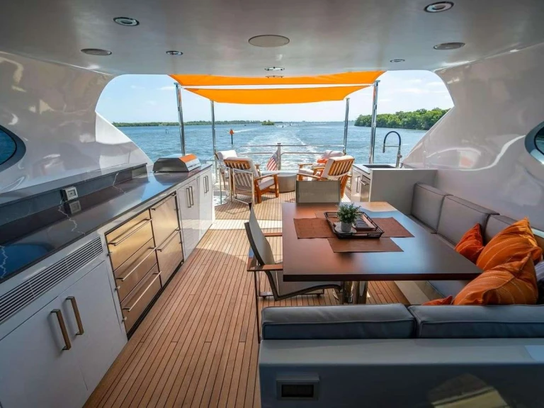 Yacht di lusso a noleggio a Key West al miglior prezzo