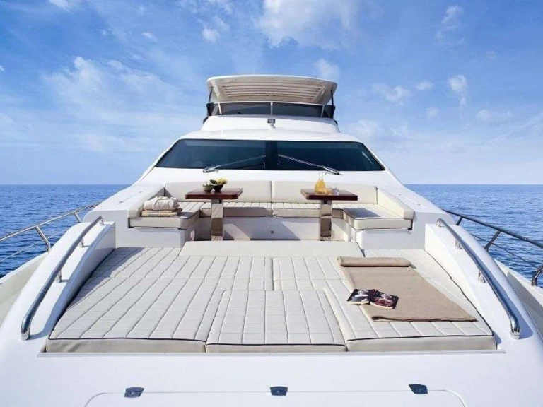 Azimut LA FENICE da affittare a  Gouviá