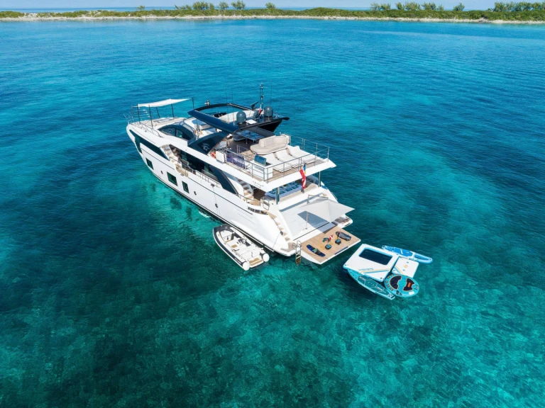 Yacht di lusso a noleggio a Bahamas al miglior prezzo