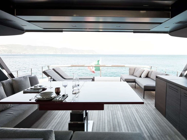 Noleggio Yacht di lusso San Lorenzo con patente nautica