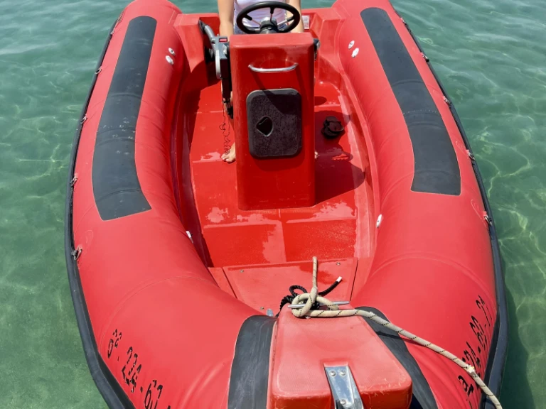 Noleggio Gommone Cobra con patente nautica
