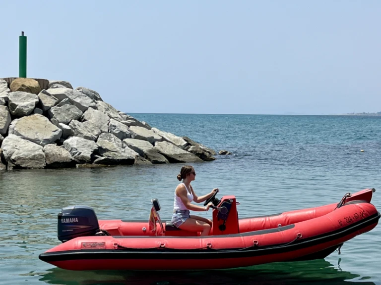 Noleggio Gommone con o senza skipper Cobra a Sant Andreu de Llavaneres