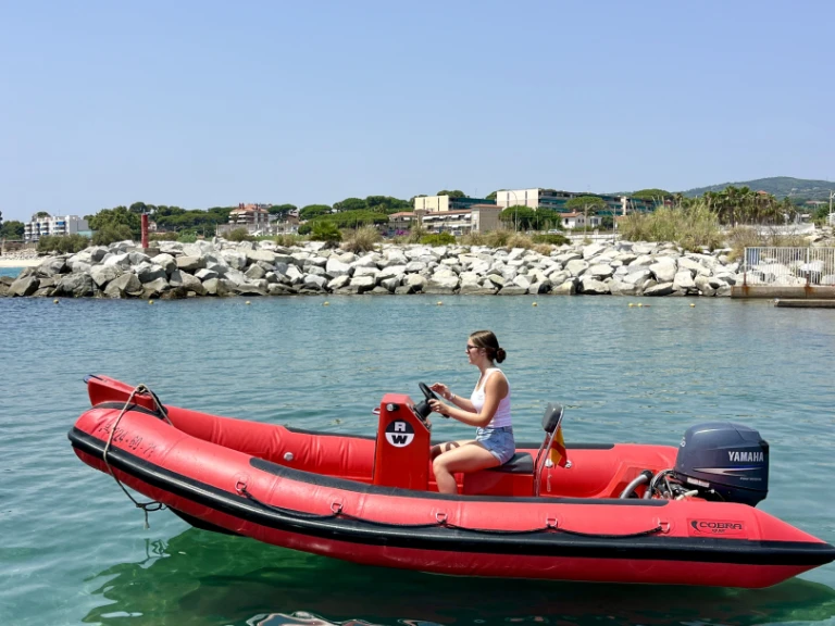 Gommone a noleggio a Sant Andreu de Llavaneres al miglior prezzo