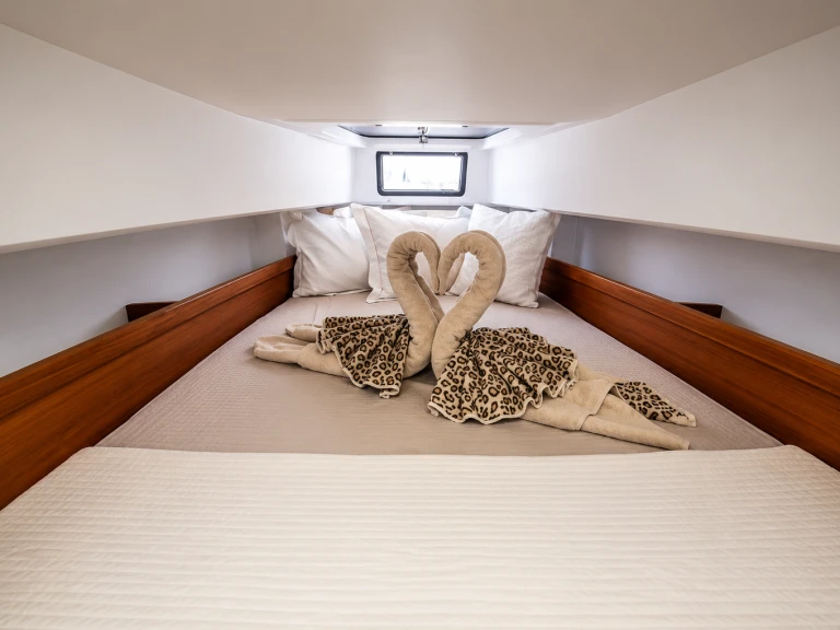 Noleggio barche Lávrio economico Axopar 37 XC Cross Cabin