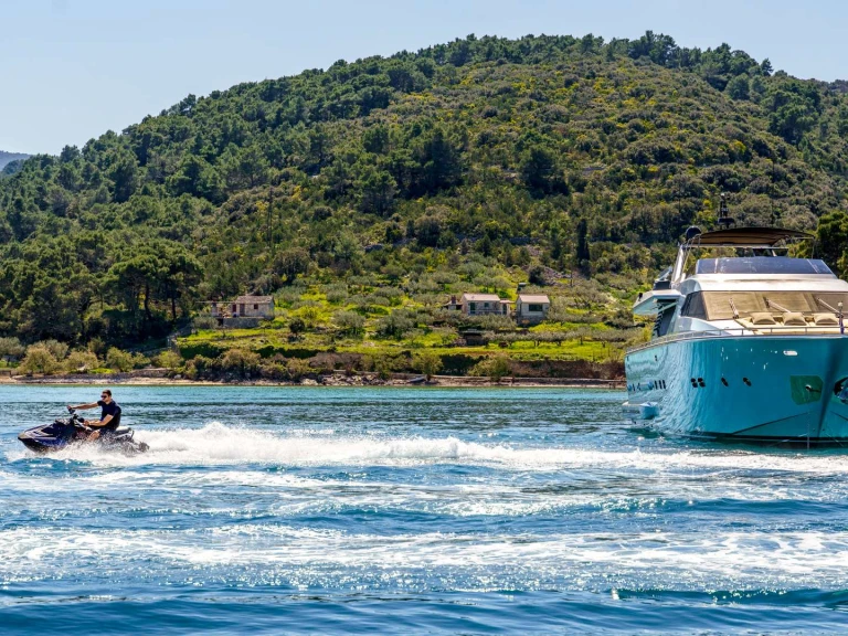 italversil PHANTOM da affittare a  Spalato