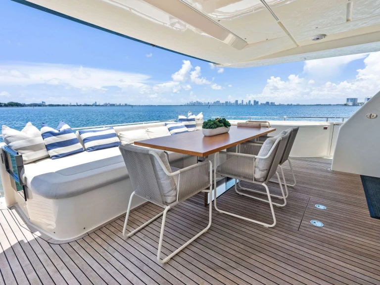 Noleggio barche Ferretti THE BRASS RING a Fort Lauderdale su Samboat