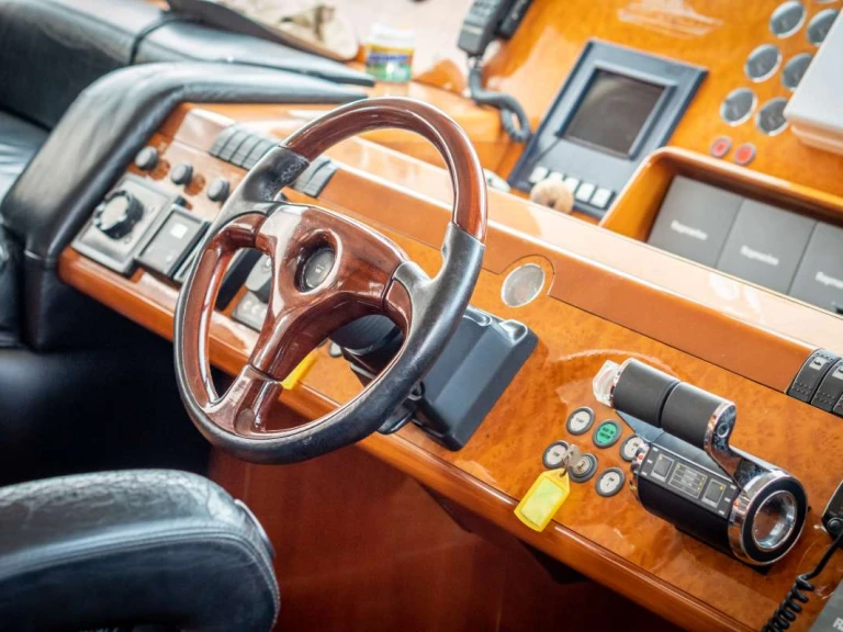Noleggio a Il Pireo – Princess, UK GEKTOR su SamBoat