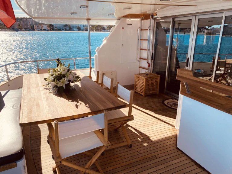 Noleggio Yacht di lusso a Palma de Maiorca –  LADY TATIANA OF LONDON