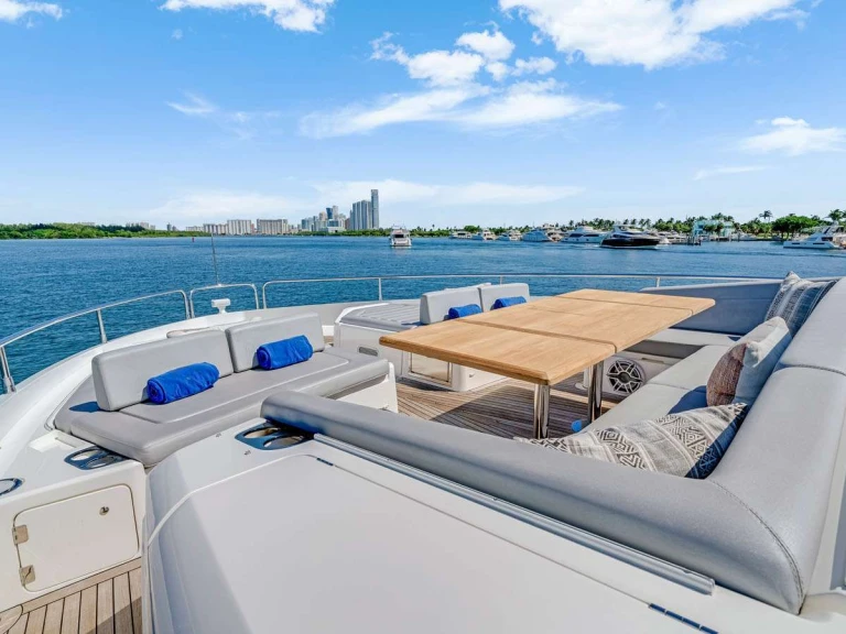 Yacht di lusso a noleggio a Fort Lauderdale al miglior prezzo